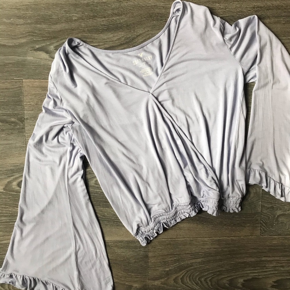 AE Ruffled Wide Arm Blouse - Picture 2 of 3